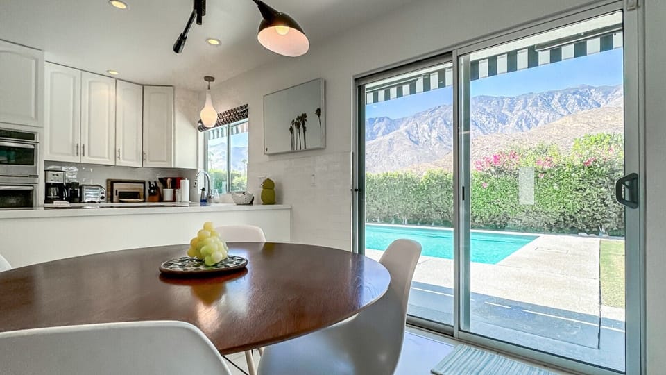 Breakfast Nook Seats Four