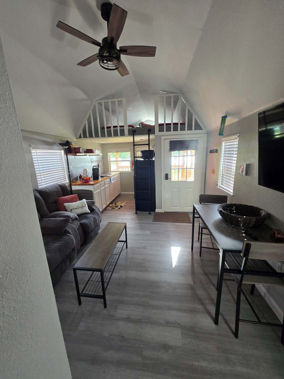 Open and Bright living room and kitchen