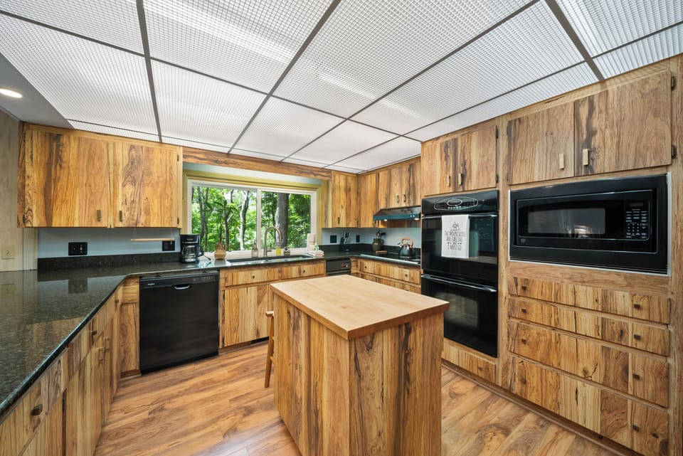 Spacious Upscale Kitchen with Retro Vibes