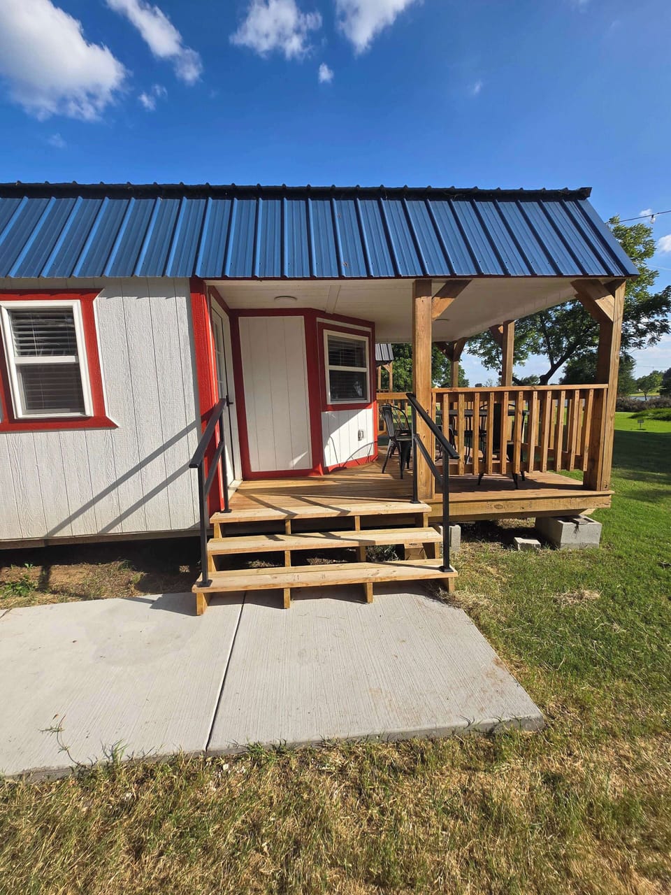 Porch and entrance