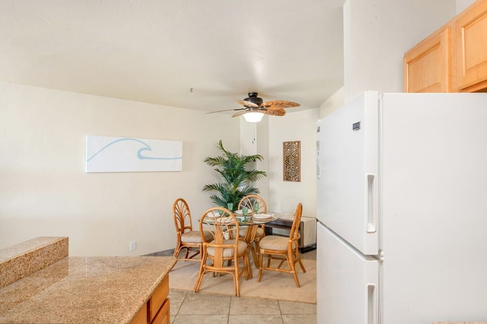 Spacious Dining Area