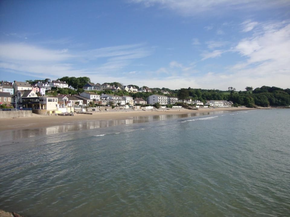 Seaside Saundersfoot with golden sandy beach