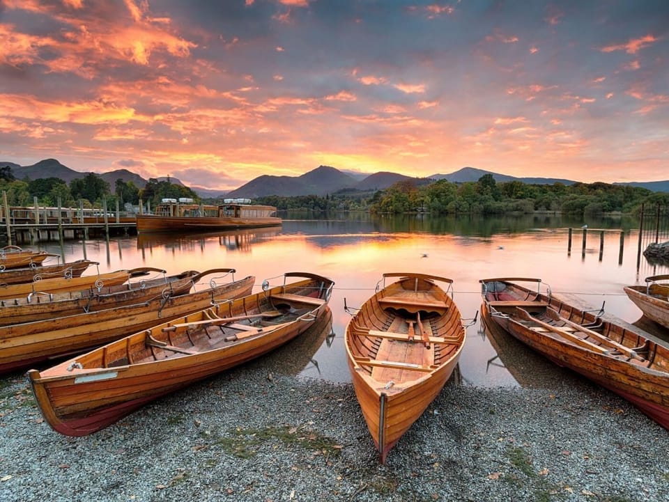Enjoy the views sailing around Derwentwater
