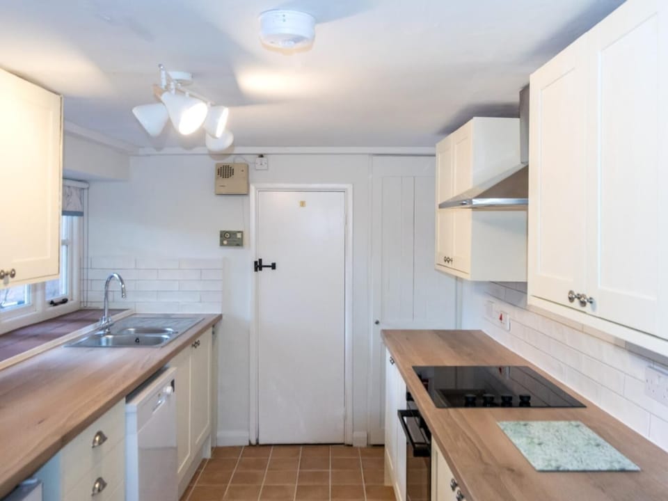 Annexe kitchen