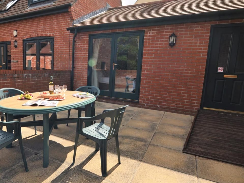 Enclosed patio area