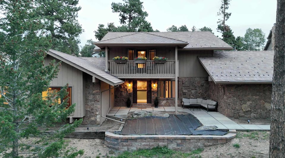 This house is perfect for your family getaway in the mountains.