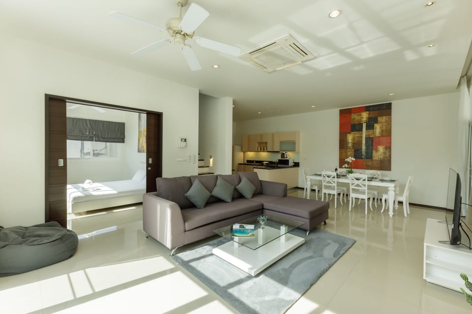 Villa, 3 Bedrooms, Private Pool, Pool View | Living area