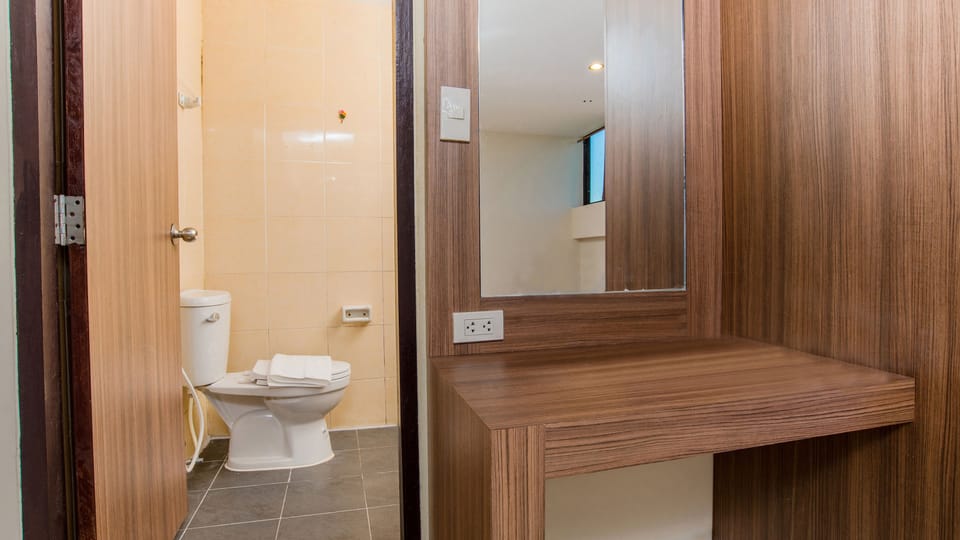Superior Premier (4 storied building) | Bathroom | Shower, towels, soap, shampoo