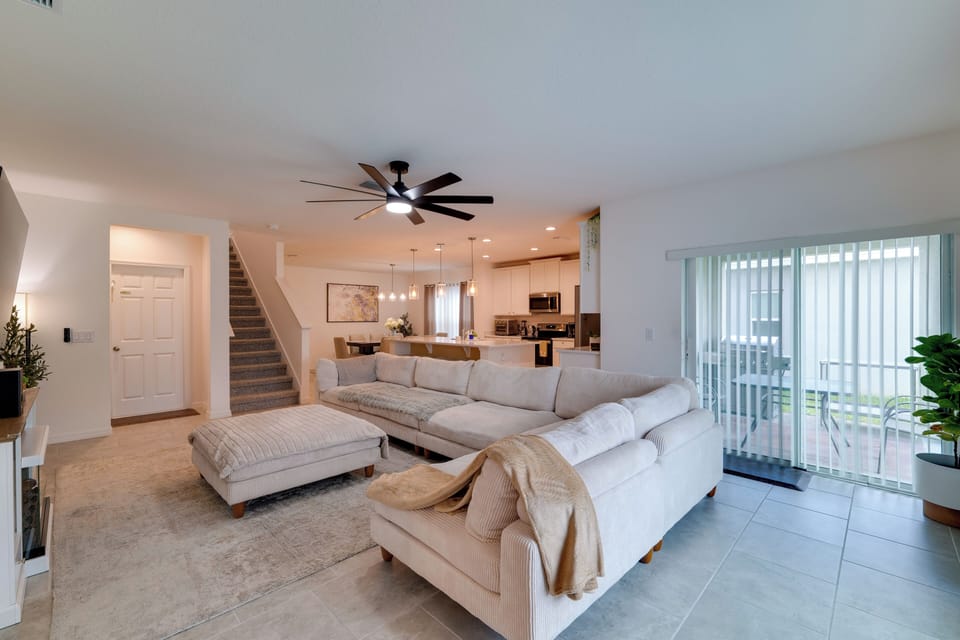 Davenport Vacation Rental | 5BR | 4BA | 3,198 Sq Ft | 1 Small Step for Entry