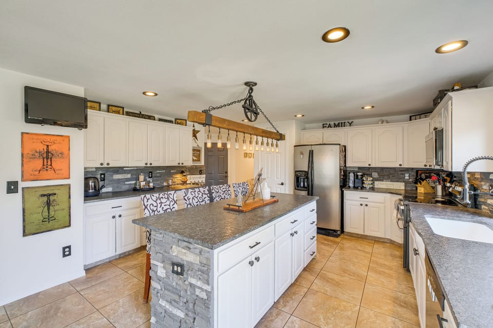 Kitchen | 1st Floor
