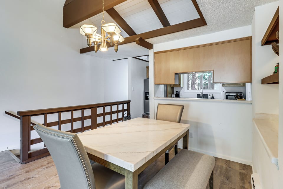 Dining Area | 2nd Floor