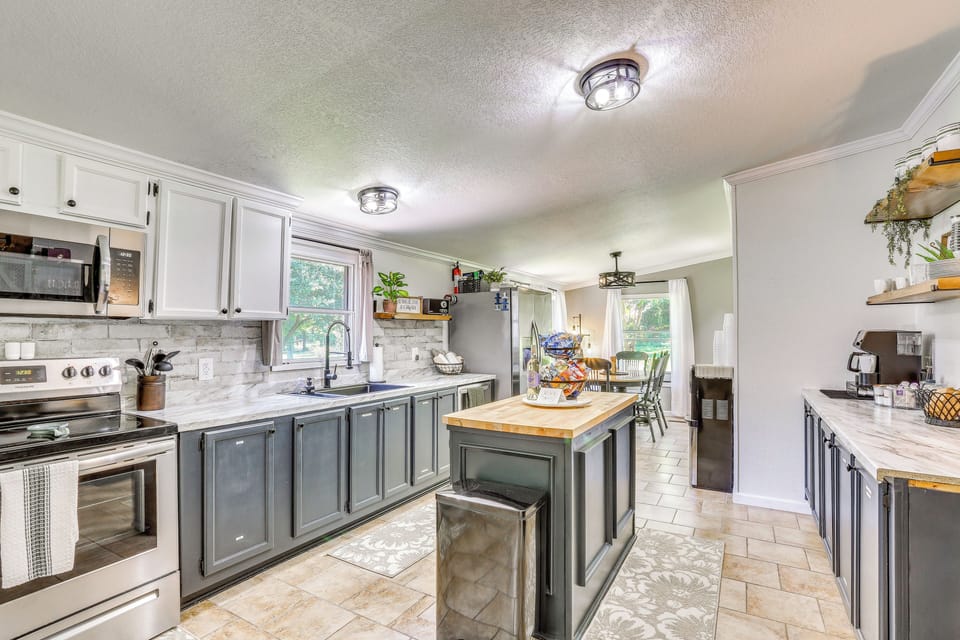 Kitchen | Dishwasher