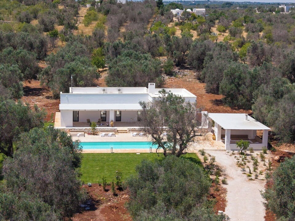 Building Exterior, Main Entrance, Other Room, Outdoor, Pool, Spring, Summer