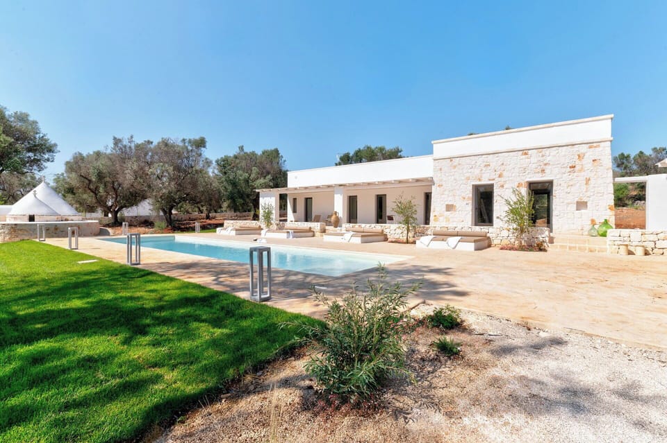 Building Exterior, Main Entrance, Other Room, Outdoor, Pool, Spring, Summer