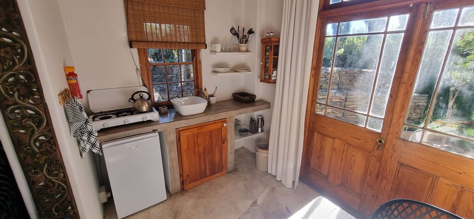 Fridge, stovetop, cookware/dishes/utensils