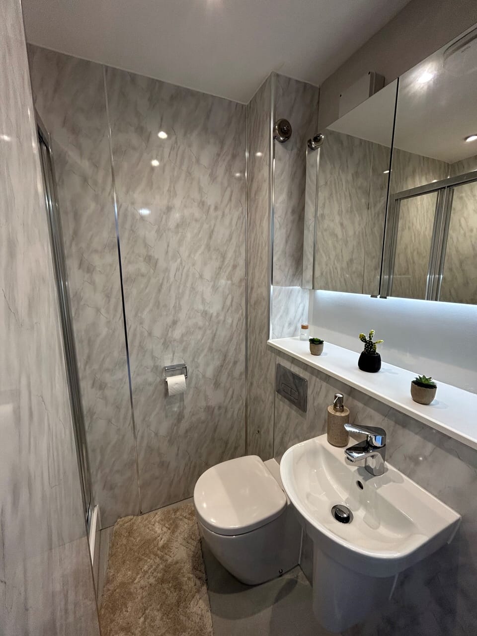 Single Room, Non Smoking | Bathroom