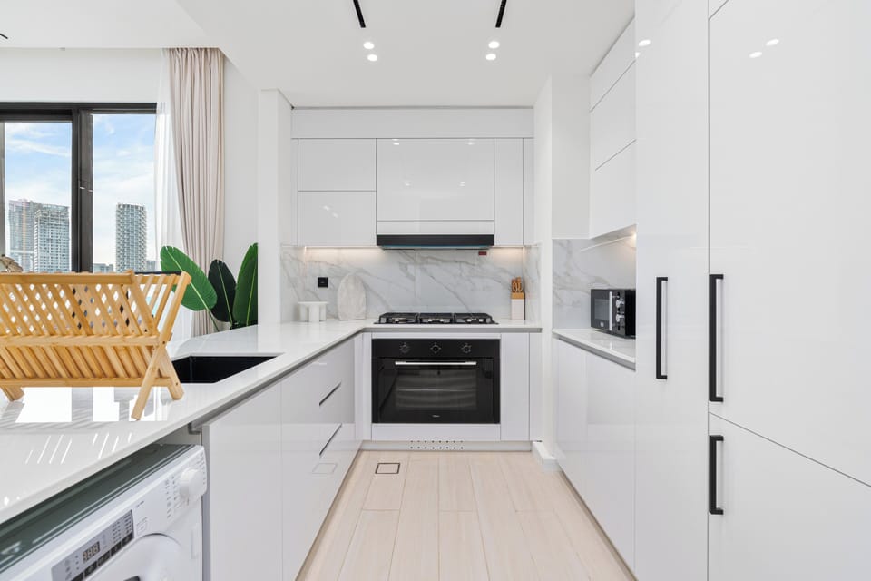 Exclusive Apartment, Private Pool, Pool View | Private kitchen | Microwave, oven, stovetop, cookware/dishes/utensils