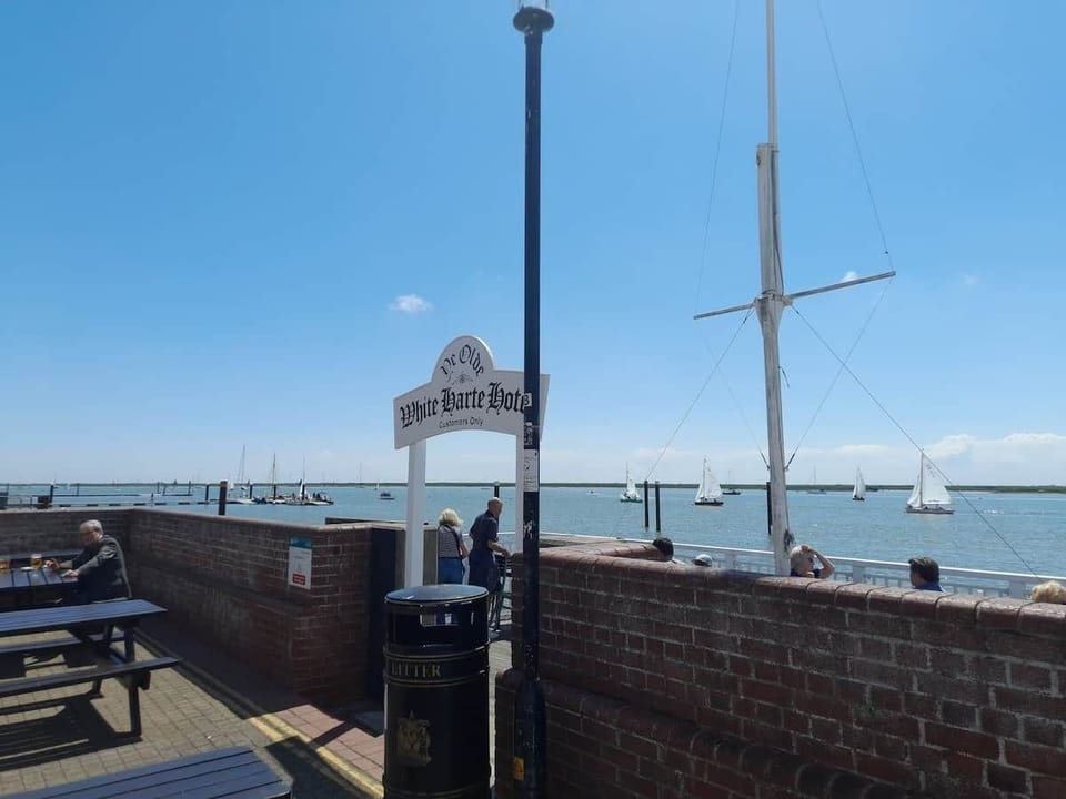 Pub view on Burnham on Crouch water front