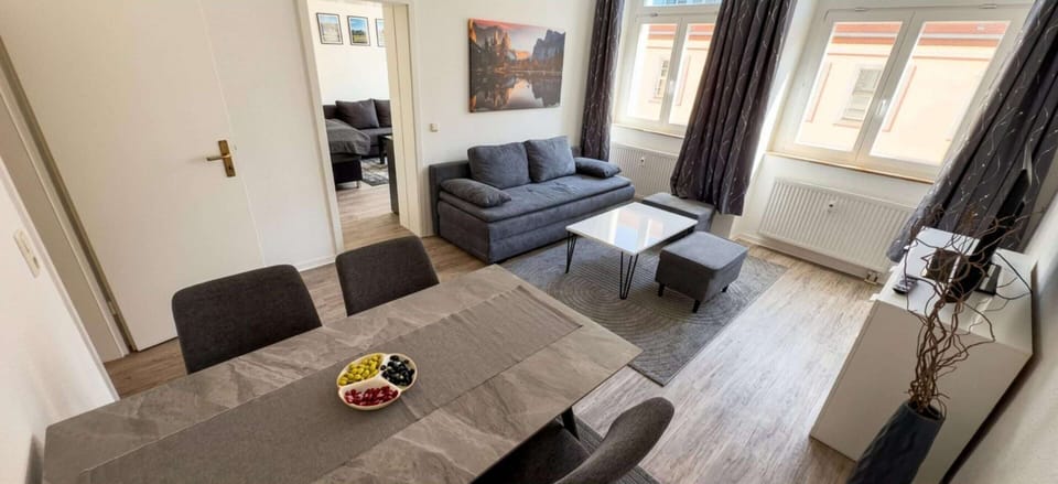 Apartment | Living room