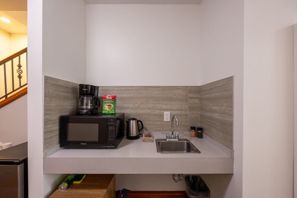 GEM_STAYS_HARVIE_HEIGHTS_RMPCo-32