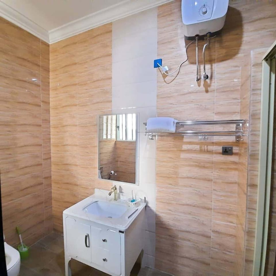 Family Room, Balcony, City View | Bathroom | Free toiletries, hair dryer, towels, soap