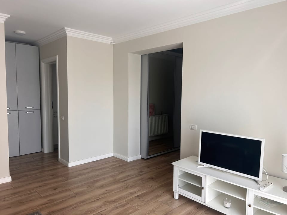 Apartment, City View | Interior