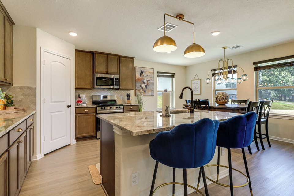 House (4 Bedrooms) | Interior