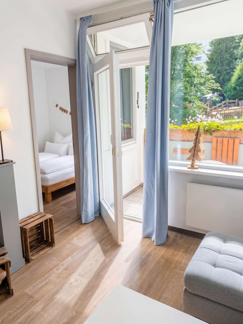 Wohn- Esszimmer mit Küche