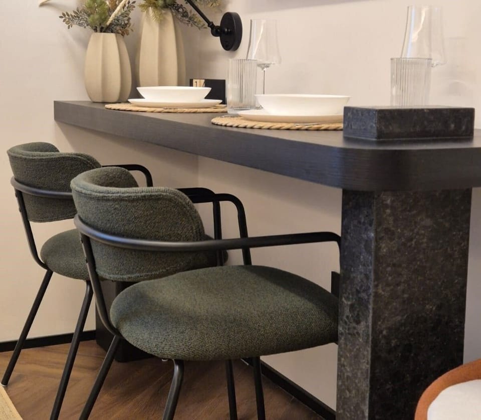 Apartment | Dining