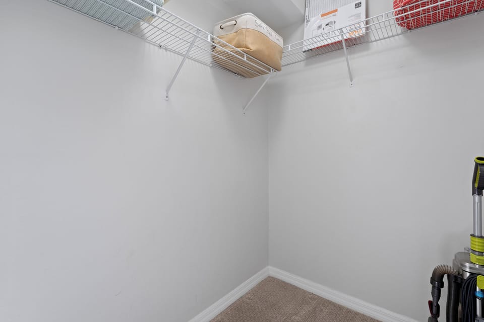 Guest bedroom closet