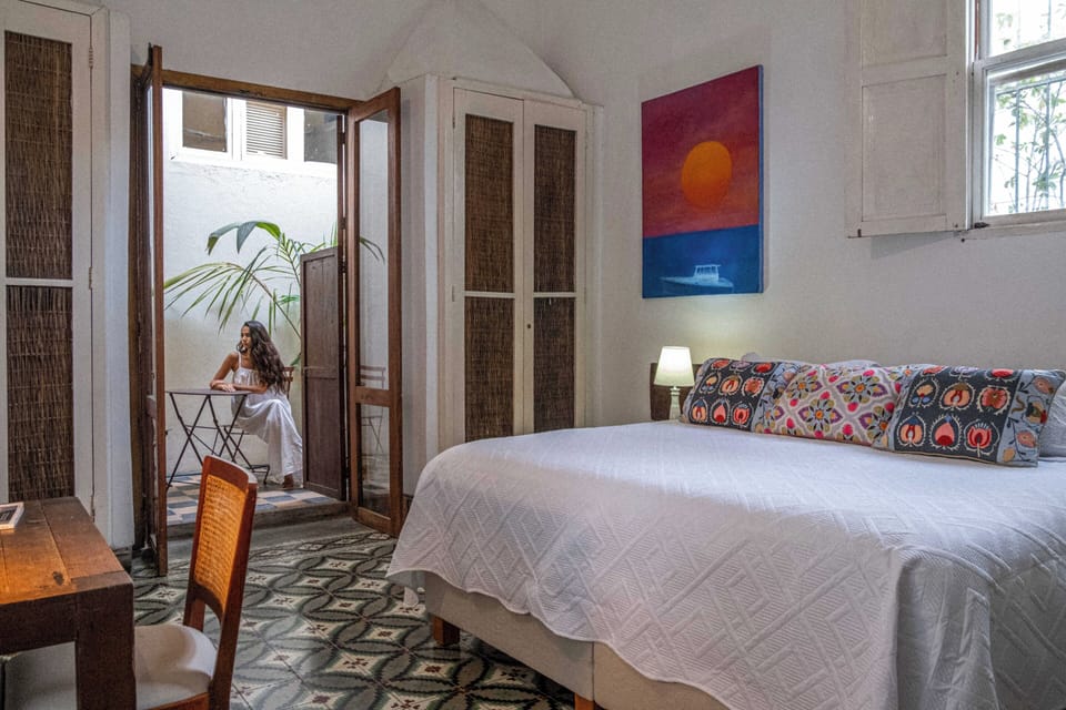 Deluxe Room | In-room safe, desk, laptop workspace, WiFi (free)