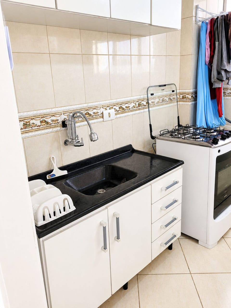 Apartment, Non Smoking | Private kitchen