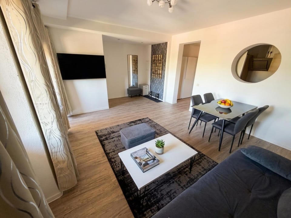 Apartment | Living room