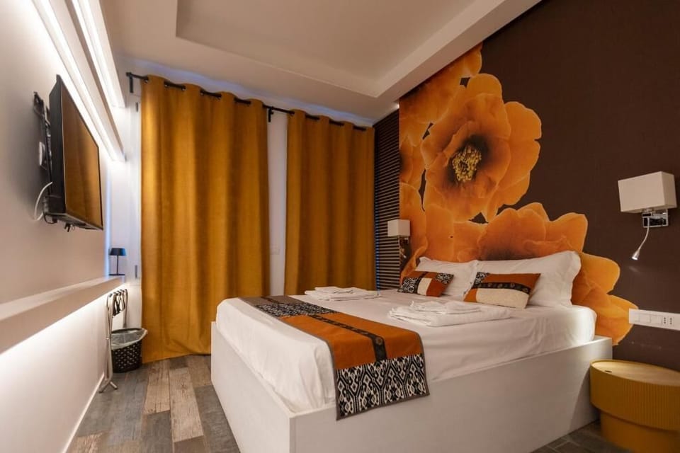 In-room safe, blackout drapes, soundproofing, WiFi (free)