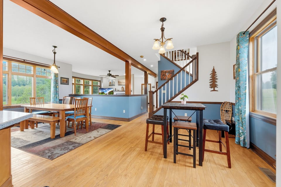 View with dining area