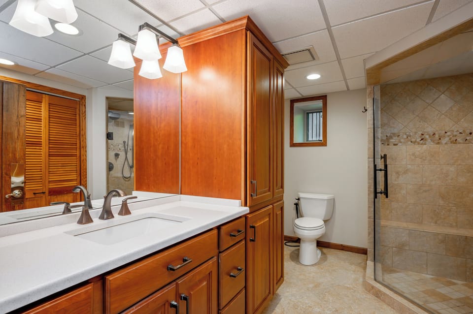 Lower Level Shared Bath