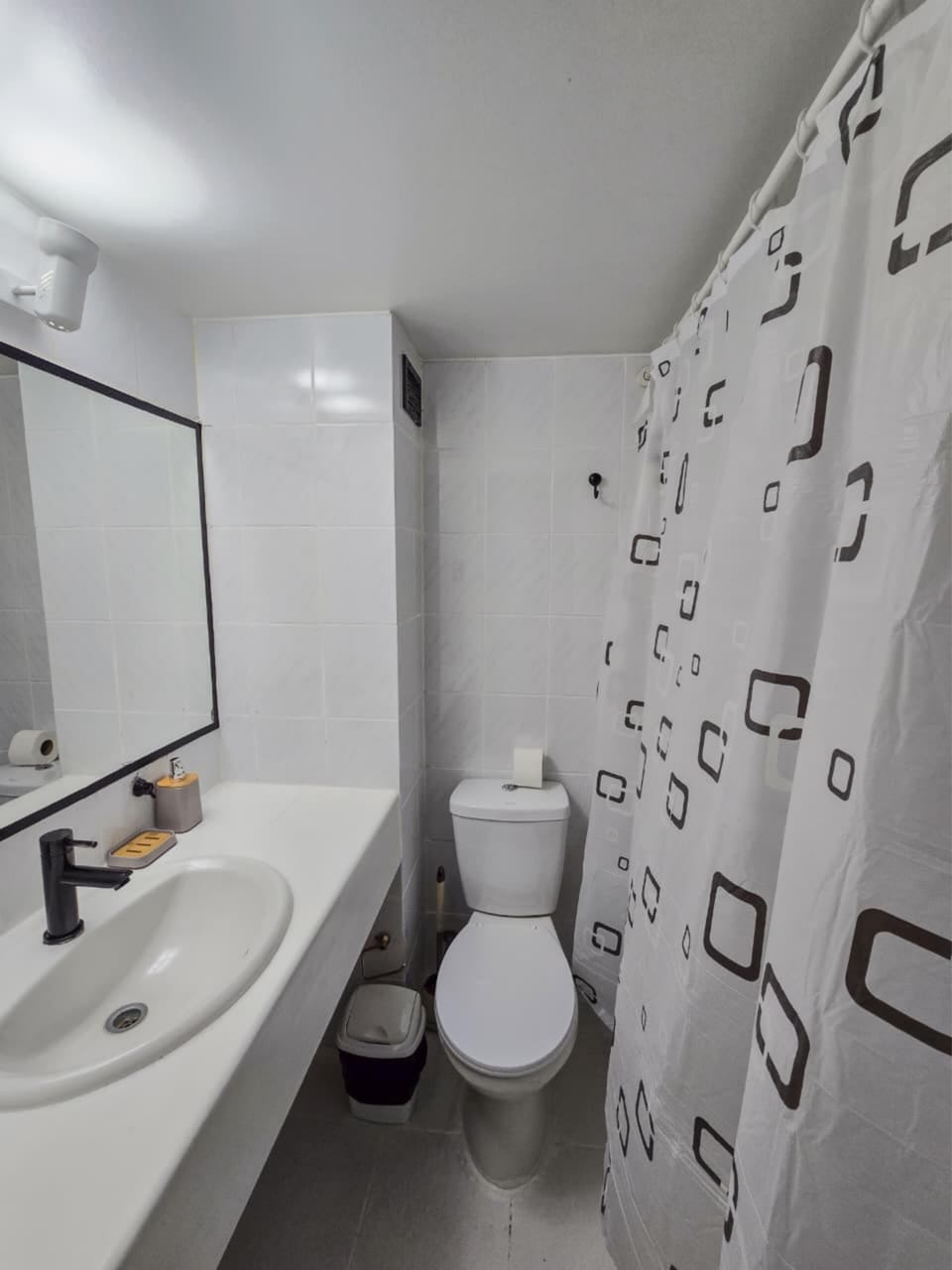 Classic Apartment, City View | Bathroom