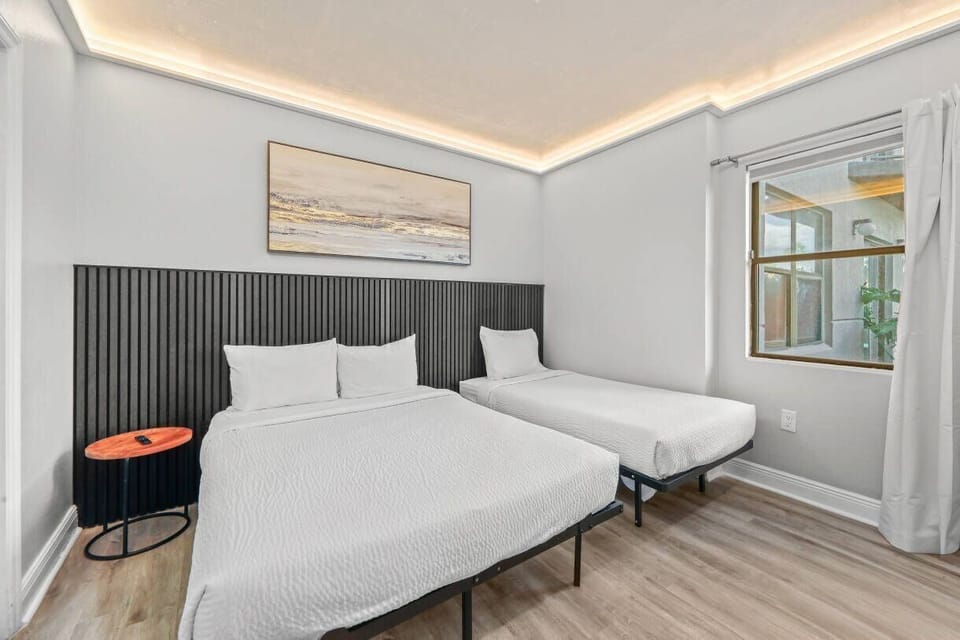 2 bedrooms