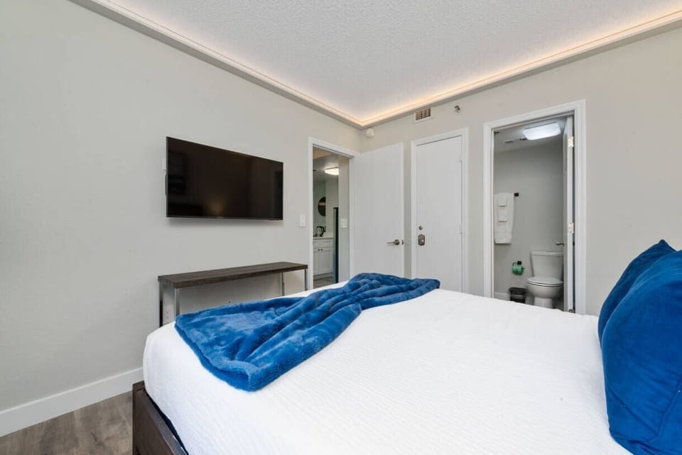 2 bedrooms