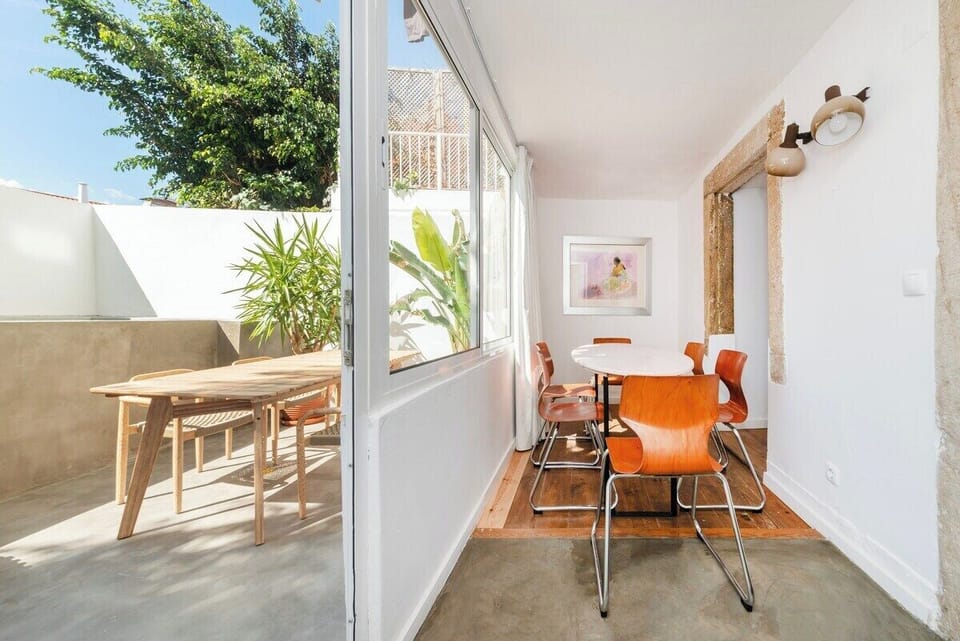 Dining room and terrace with a swimming pool
