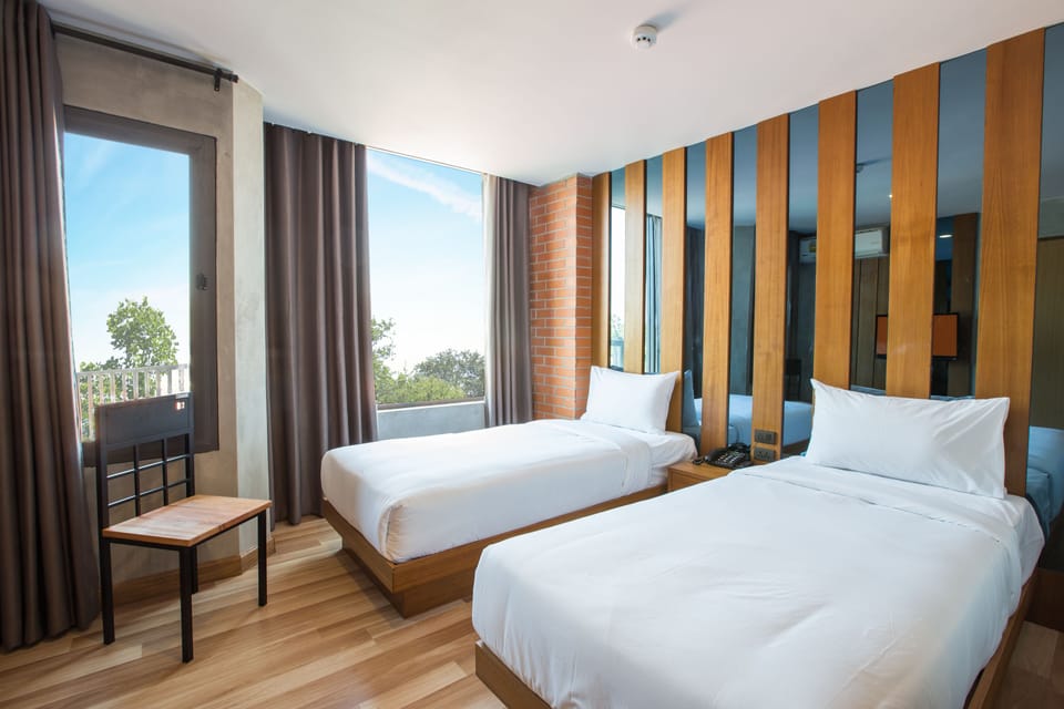 Superior Room | Blackout drapes, free WiFi, bed sheets