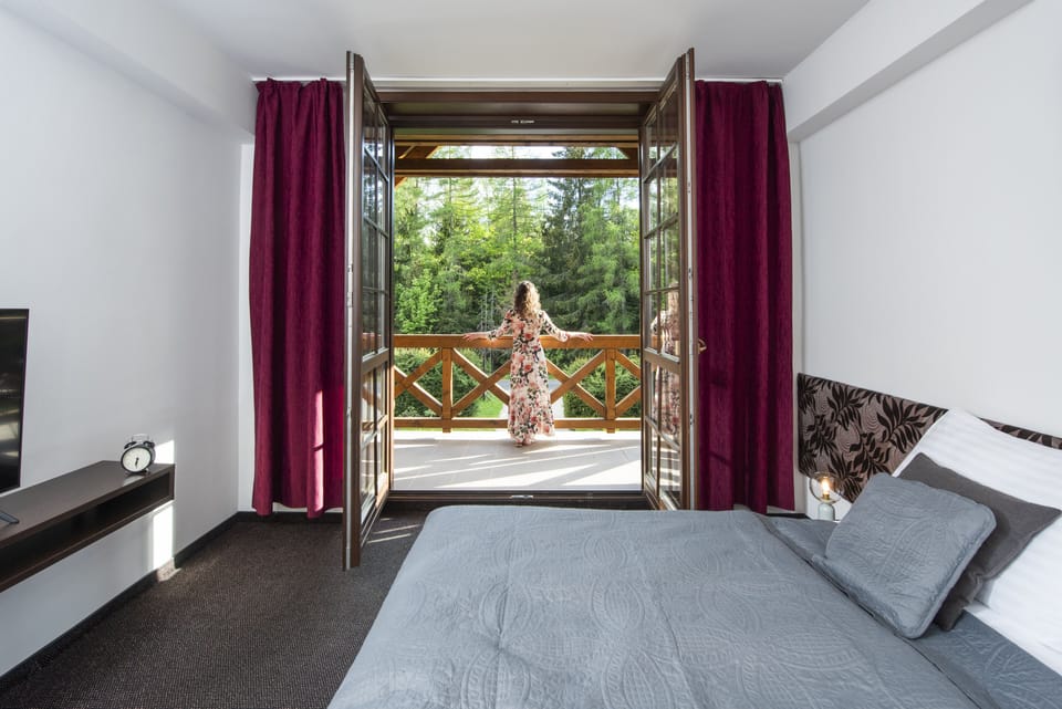 Double Room | Desk, WiFi (free)