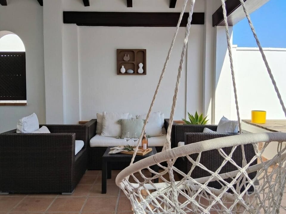 Garden, Outdoor dining area, Private pool, BBQ, Chill out area.
