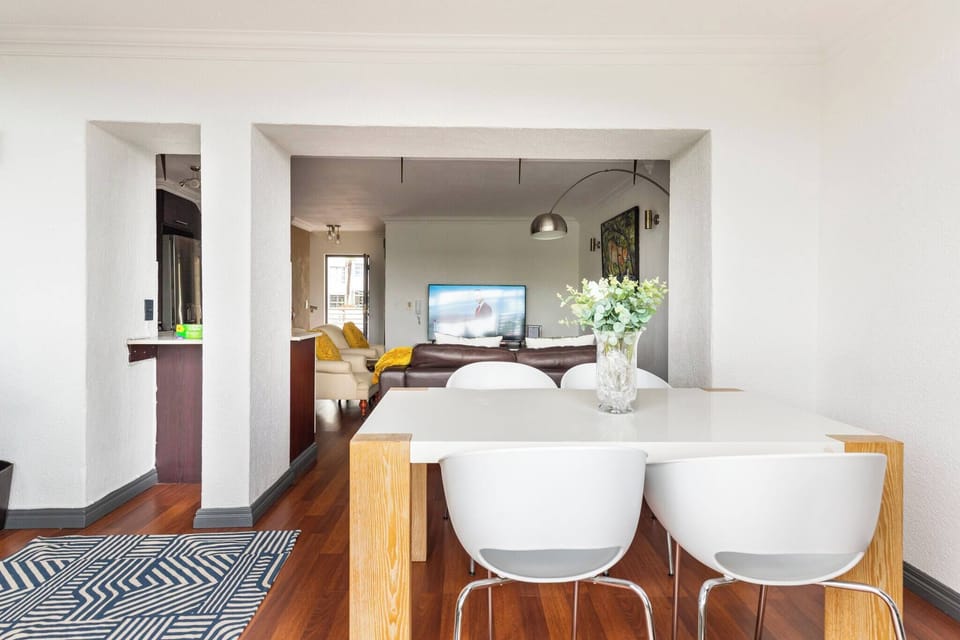 Apartment, 2 Bedrooms, Balcony | Dining room