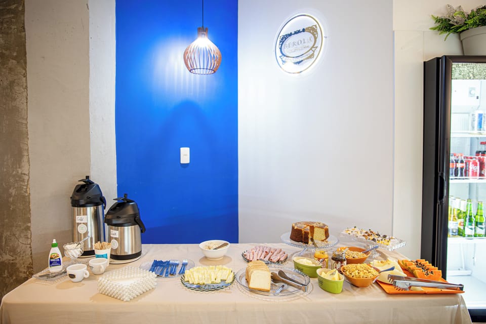 Daily buffet breakfast for a fee