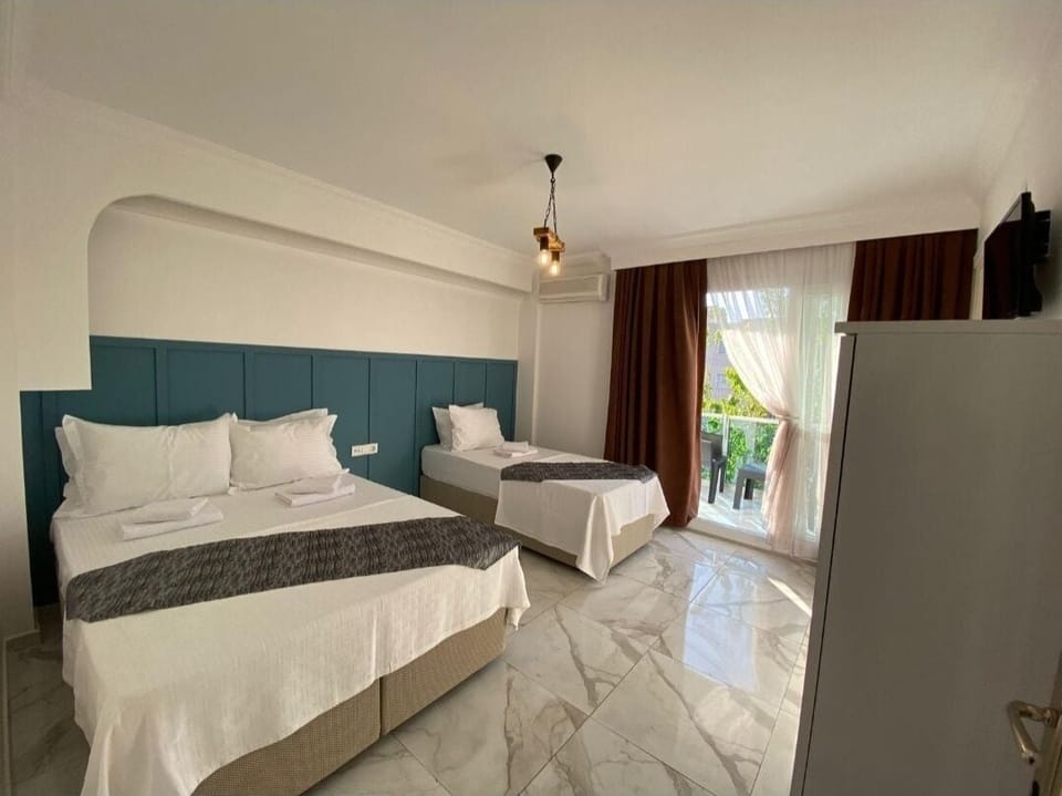 Standard Double or Twin Room, Balcony | WiFi (free)