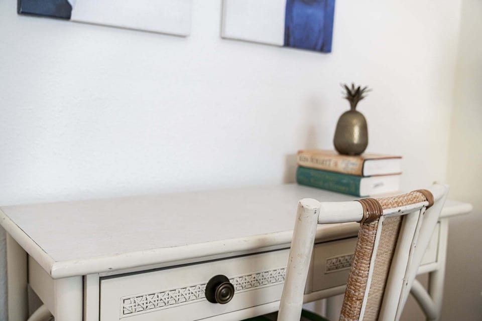 Desk perfect for a laptop