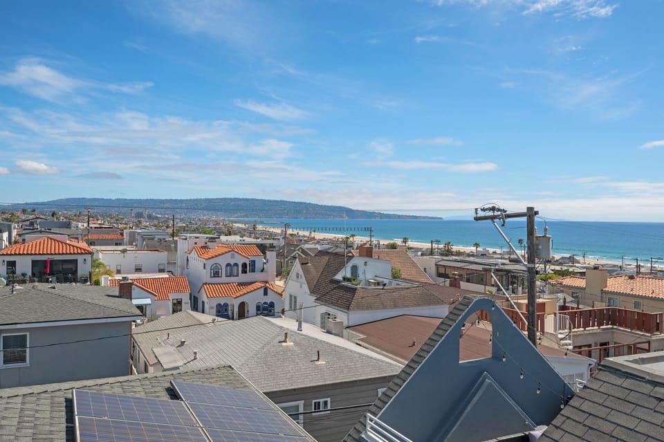 Beach/ocean view
