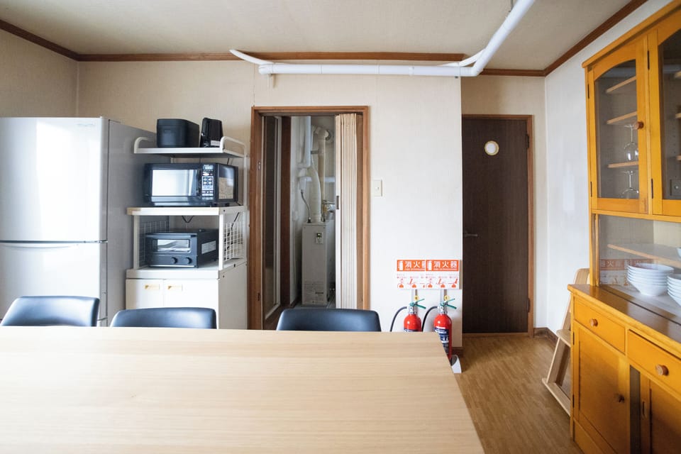 Basic House, 3 Bedrooms, City View | Interior