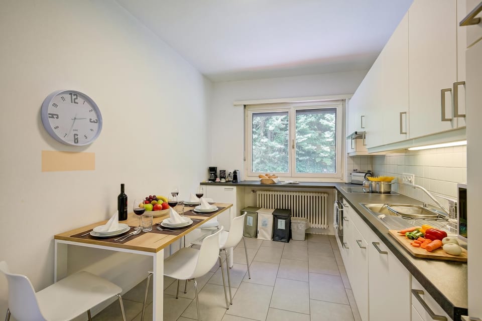 Kitchen and dining area